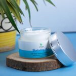 Hydrating cream gel oil free moisturizer with hyaluronic acid